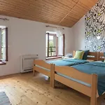Holiday Home Vizinada ヴィラ