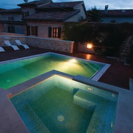 Villa Holiday Home Vizinada *
