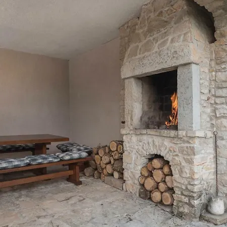 Holiday Home Vizinada