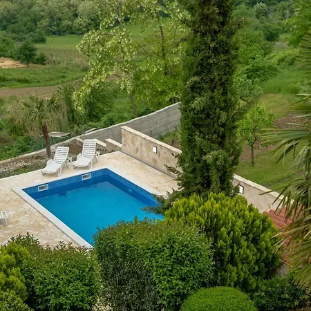 Villa Holiday Home Vizinada