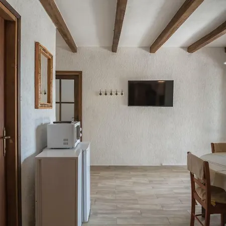 Holiday Home Vizinada