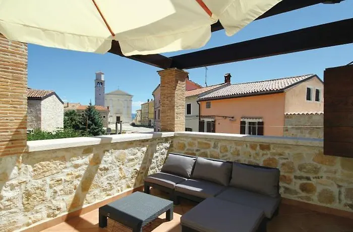Holiday Home Vizinada Villa